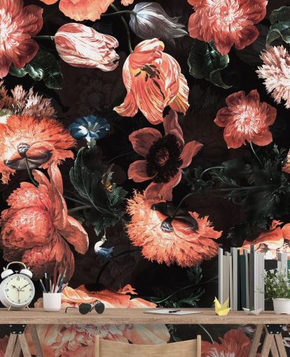 fleurs rouges sur fond noir papier peint