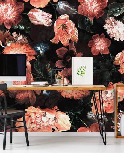 fleurs rouges sur fond noir papier peint