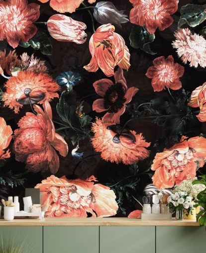 rode bloemen op zwarte achtergrond behang