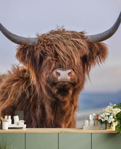 ruskea muokattava lehmän taustakuvamaalaus nimeltä Highland Cow Close-Up ruskea muokattava lehmän taustakuvamaalaus nimeltä Highland Cow Close-Up