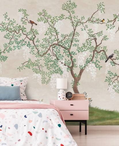 mural de papel de parede de árvore de chinoiserie personalizado com pássaros chamado Calm Chinoiserie Tree para quartos