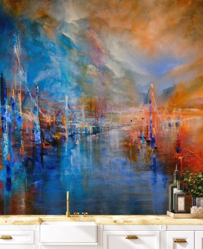 veelkleurig abstract schilderij van een rivier door een stadsbehang