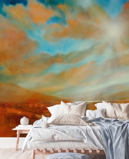 oranje heuvels en oranje wolken behang