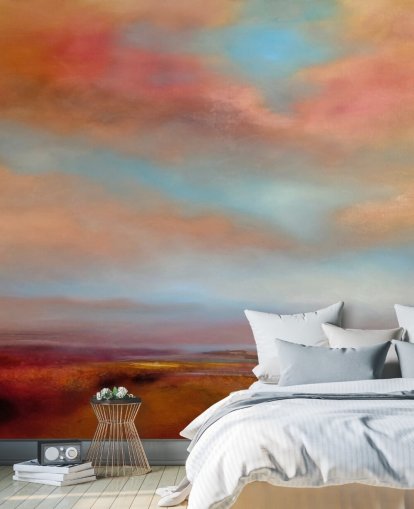 nuvens laranja e vermelhas entre o céu azul sobre o papel de parede da pintura rosa da charneca