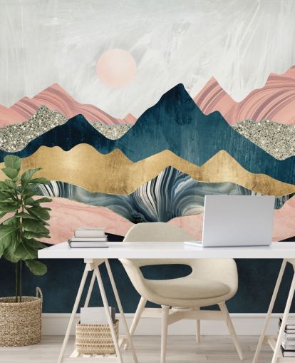montañas efecto mármol rosa y azul con toques de papel pintado dorado