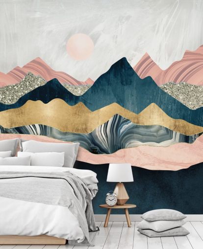 montañas efecto mármol rosa y azul con toques de papel pintado dorado
