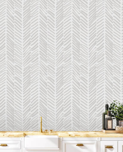 mural de papel pintado estampado personalizable de color beige llamado Beige Herringbone para salas de estar, pasillos y cuartos de barro