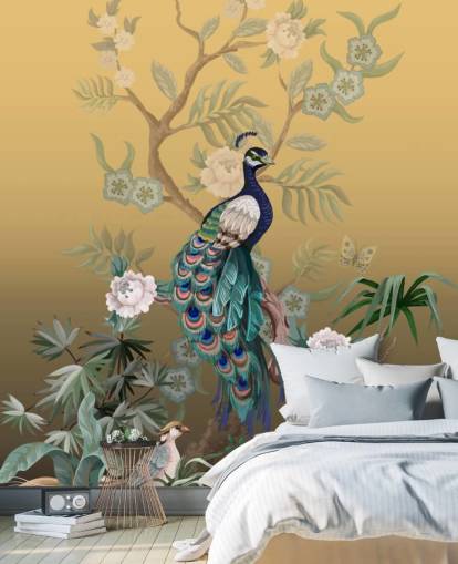 mural de papel pintado de chinoiserie personalizable dorado y verde llamado Peacock Power para baños, cocinas y dormitorios