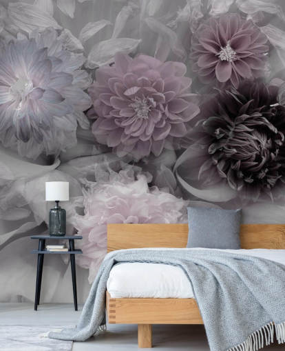 papier peint floral rose et lilas appelé Dahlia Dream pour les chambres et les salons