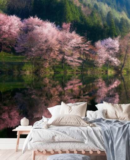 fleurs de cerisiers roses au bord d'un lac papier peint fleurs de cerisiers roses au bord d'un lac papier peint