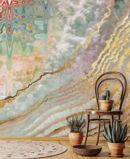 Goldfarben-Geode mit rosa, lila und grünen Farbtönen Tapete