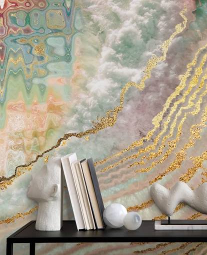 guld farve geode med pink, lilla og grønne nuancer tapet guld farve geode med pink, lilla og grønne nuancer tapet