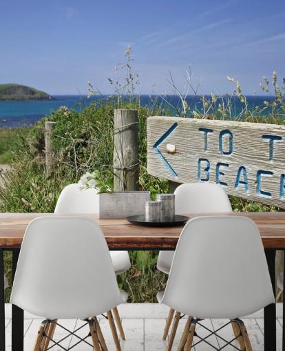 Sign to the Beach Wallpaper