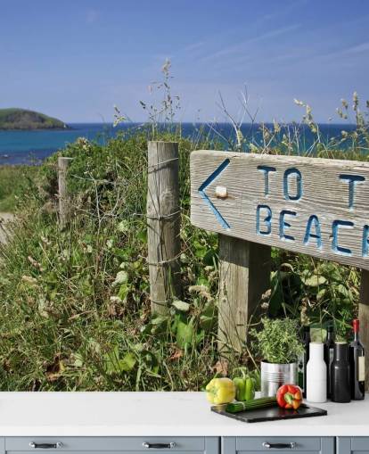 Sign to the Beach Wallpaper