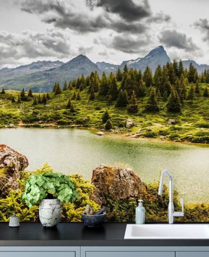 Decorazione murale con lago e montagna