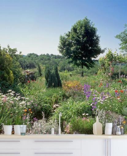 Décoration murale d'un jardin anglais pittoresque en été Décoration murale d'un jardin anglais pittoresque en été