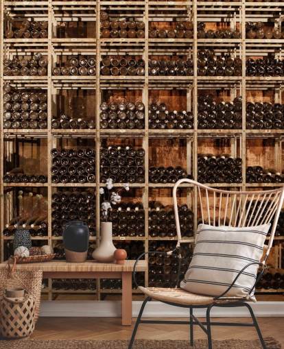 mørkt tilpassbart tapetmaleri for vinkjeller kalt Wine Racks av Image Source for restauranter, kjøkken og kjellere