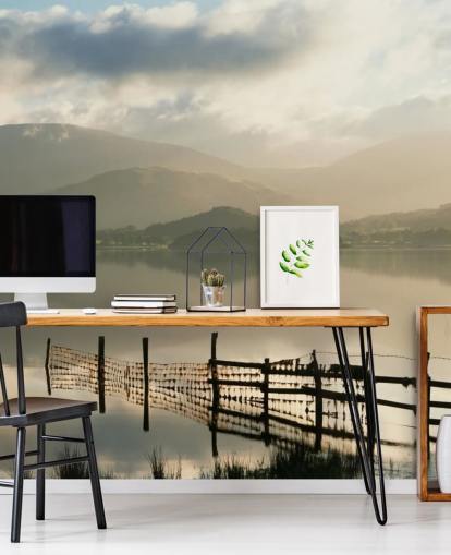 Fondo de pantalla de Misty Lake