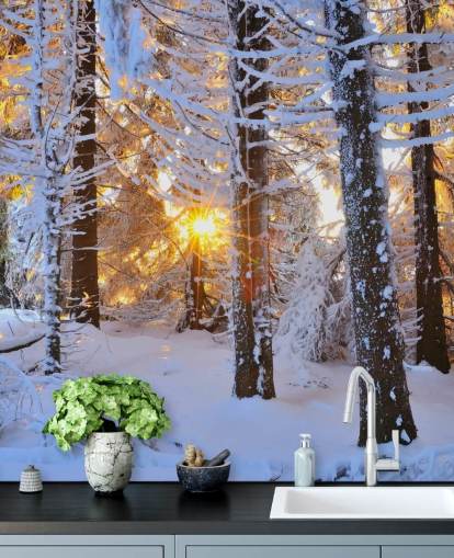 Snötäckta träd väggmålning Snötäckta träd väggmålning