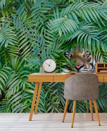 mural verde personalizable de papel pintado de tigre llamado Tiger Hide and Seek para salones