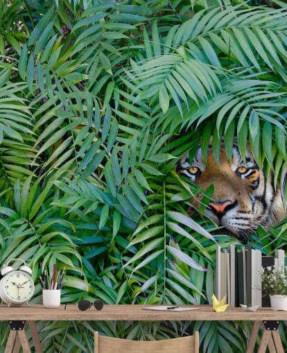 mural verde personalizable de papel pintado de tigre llamado Tiger Hide and Seek para salones