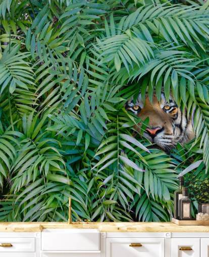 mural verde personalizable de papel pintado de tigre llamado Tiger Hide and Seek para salones