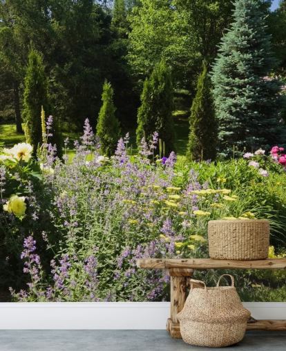 Charmante Britse tuin in zomermuurschildering 