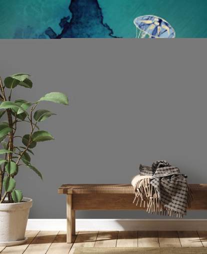 blå og gull maneter tapetmaleri kalt Floating Jellyfish III av SpaceFrog Designs for soverom, bad og ganger