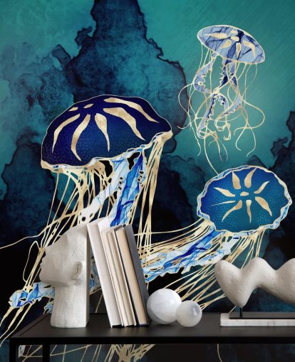 Blaue und goldene Quallentapete namens Floating Jellyfish III von SpaceFrog Designs für Schlafzimmer, Badezimmer und Flure