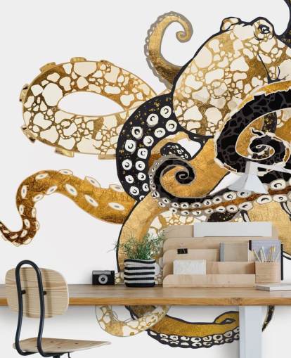 carta da parati murale con polpo astratto nero e oro chiamato Glam Octopus di SpaceFrog Designs per salotti e bagni
