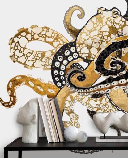 sort og guld abstrakt blæksprutte tapetmaleri kaldet Glam Octopus af SpaceFrog Design til stuer og badeværelser
