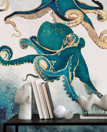 SpaceFrog Designsin sinivihreä ja kultainen mustekala taustakuvamaalaus nimeltä Underwater Dream V -niminen malli makuuhuoneisiin ja kylpyhuoneisiin
