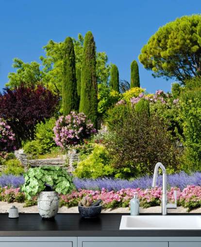 Blumige Garten-Tapete