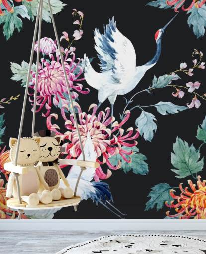 guindastes japoneses brancos e papel de parede floral escuro guindastes japoneses brancos e papel de parede floral escuro