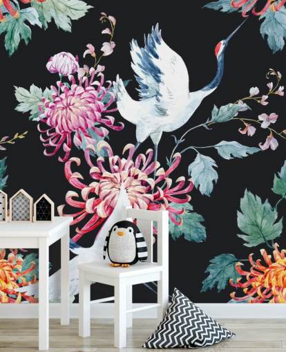 hvite japanske kraner og mørk floral tapet hvite japanske kraner og mørk floral tapet