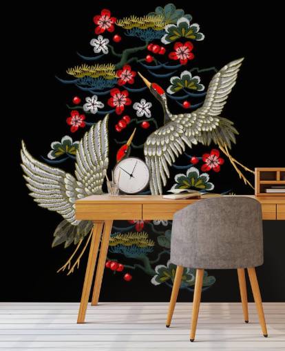 broderade par kranar och blommor på svart bakgrund tapeter