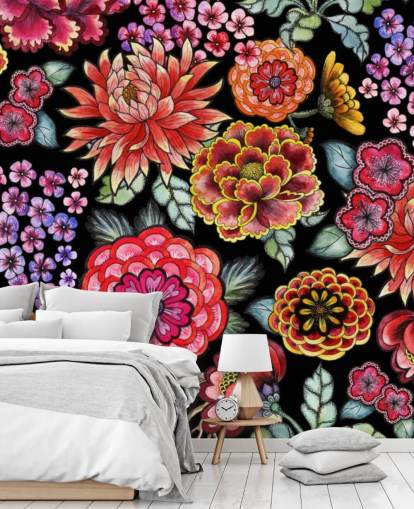 fiori colorati luminosi su sfondo nero