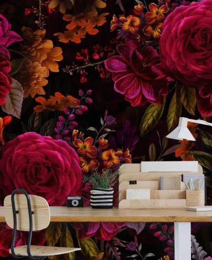 carta da parati scura con rose rosse e fiori arancioni carta da parati scura con rose rosse e fiori arancioni