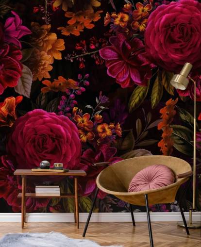 röda rosor och orange blommor mörk tapet