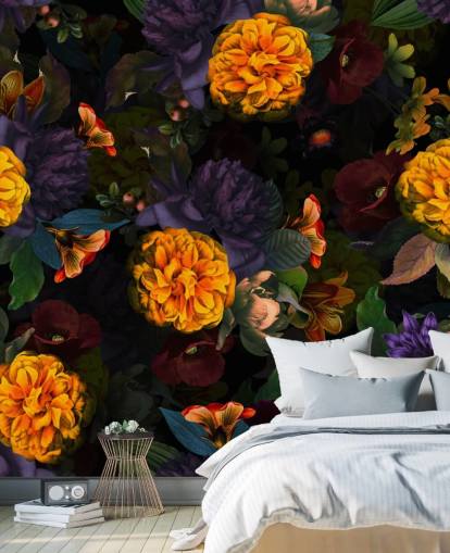 fleurs d'œillets orange vif avec un feuillage violet et vert sur un fond sombre papier peint