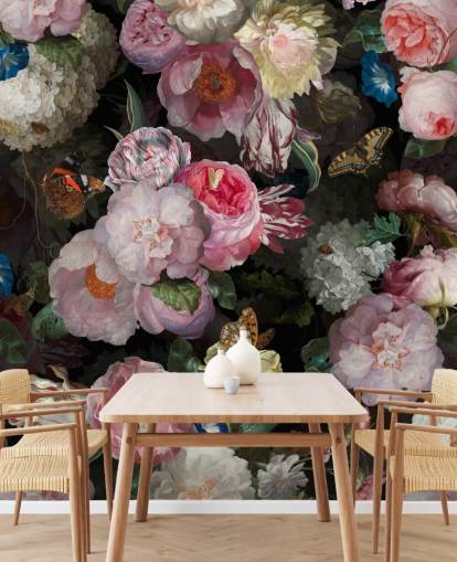 rosa blommor på mörk bakgrund tapeter