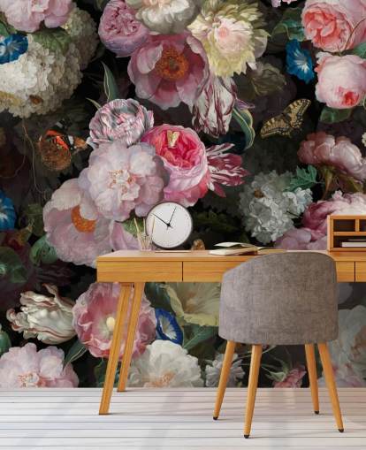 roze bloemen op donkere achtergrond behang