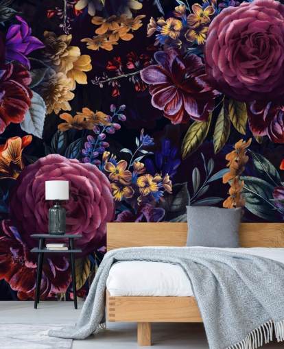 carta da parati con fiori viola scuro e rosa