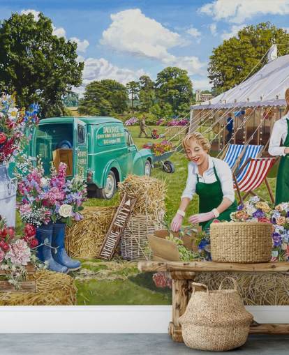 duas mulheres preparando flores para um casamento fora do papel de parede