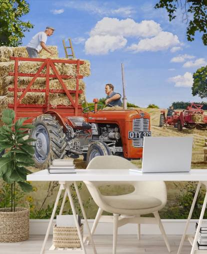 roter Traktor voller Heu mit Bauerntapete