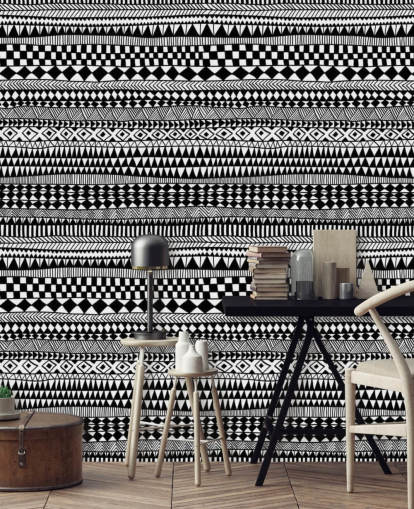 horizontal black and white lines of pattern wallpaper