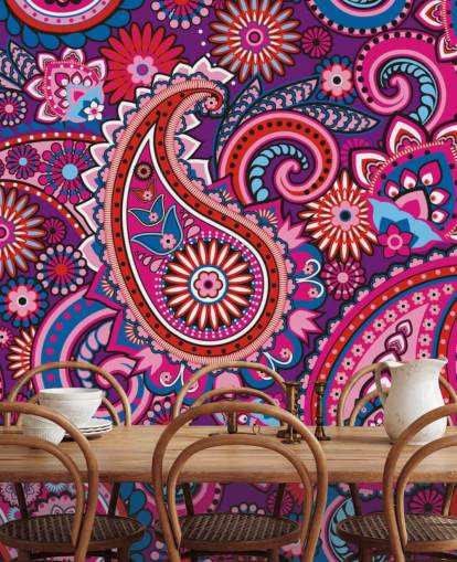 roze, paars en rood paisley behang