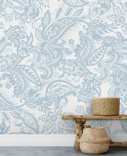 papel tapiz floral azul y blanco con estampado de cachemira