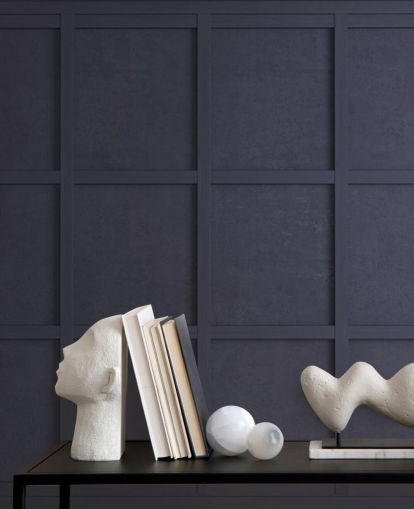 donkerblauw houten paneelbehang