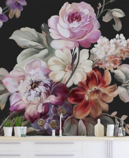 rosa rose og mørk floral tapet